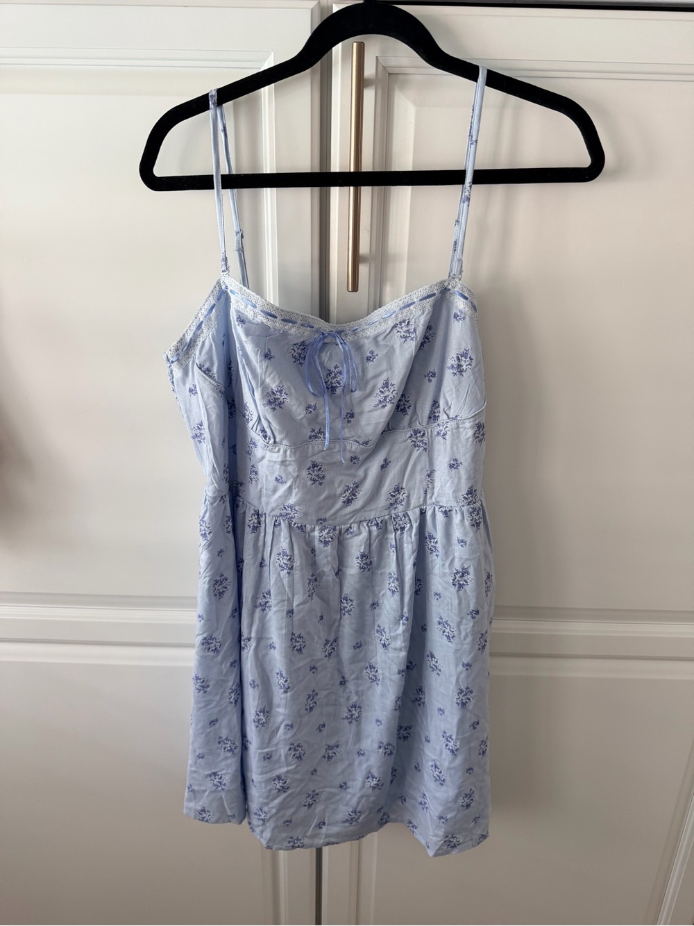 Aeropostale Light Blue Floral Spaghetti Strap Mini Dress